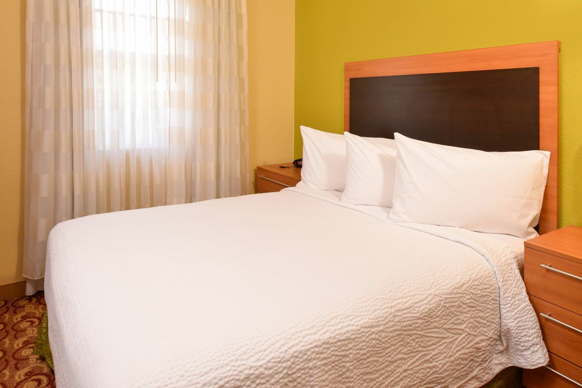 Candlewood Suites Miami Lakes By Ihg Exterior photo